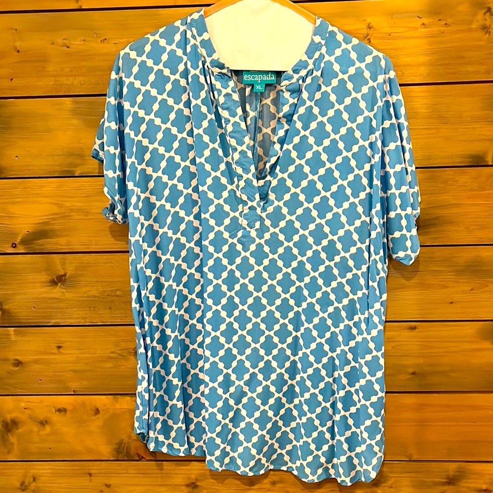 Escapada tunic top
